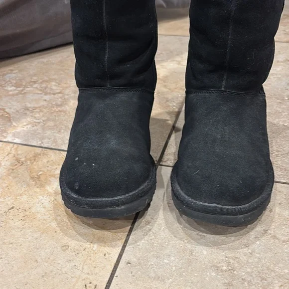 UGG Australia High Boots size 6 - Picture 9 of 12